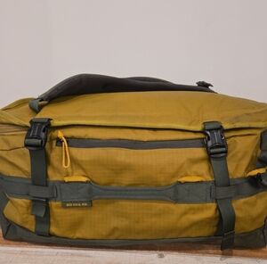 REI CO-OP Big Haul 40L Khaki Military Green Convertible Duffle Backpack